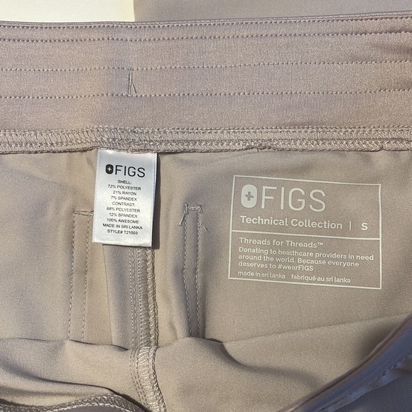 Figs Livingston Basic Scrub Pants - Picture 3 of 3